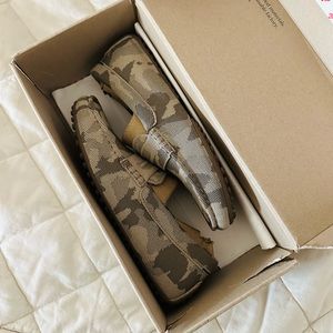 EUC Rothy’s Driving loafer